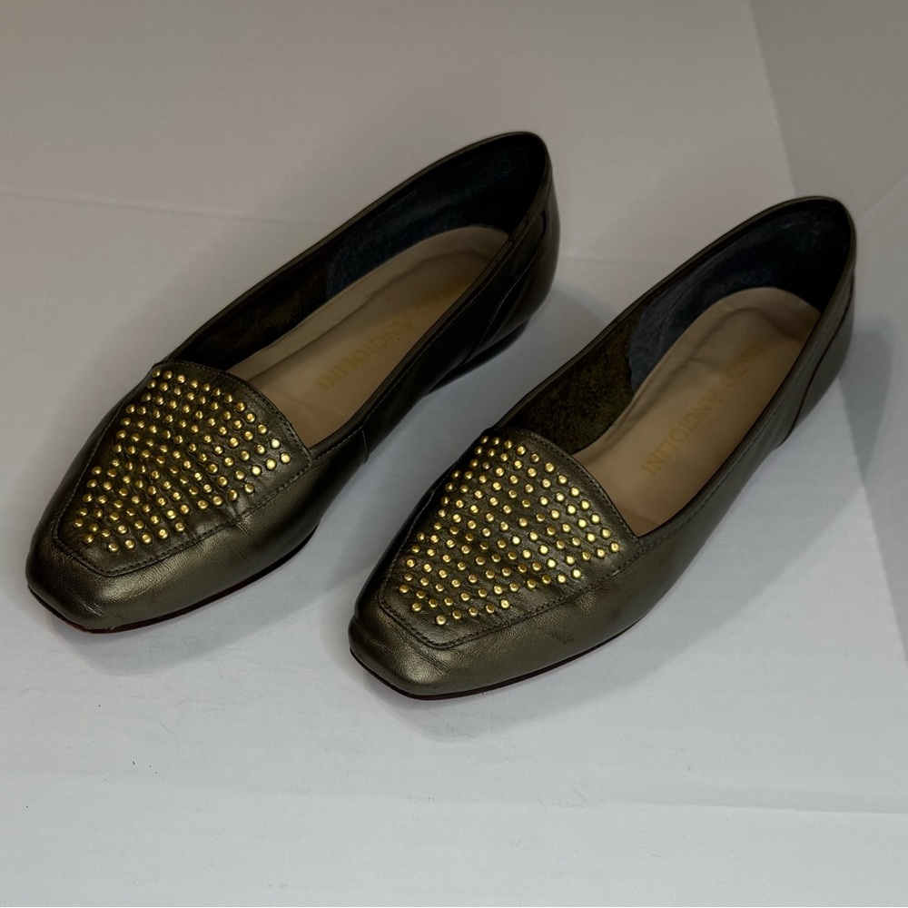 Enzo Angiolini Sz 8 Metallic Gold Studded Olive Leather Loafers